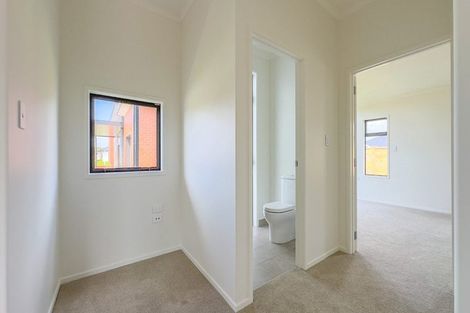 Photo of property in 9a Riverbank Road, Wanaka, 9382
