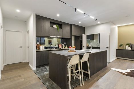 Photo of property in 8 Kumukumu Road, Long Bay, Auckland, 0630