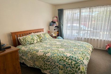 Photo of property in 12 Ensors Road, Opawa, Christchurch, 8023