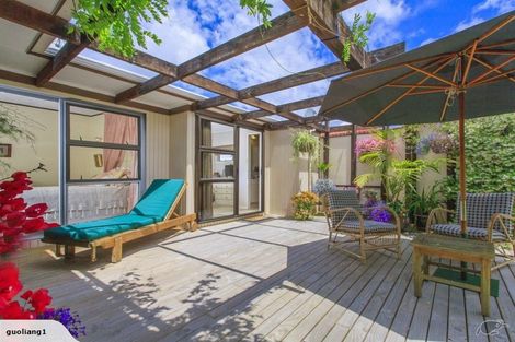 Photo of property in 68 Meadowvale Avenue, Forrest Hill, Auckland, 0620