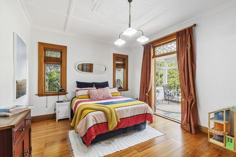 Photo of property in 75 Karepa Street, Brooklyn, Wellington, 6021