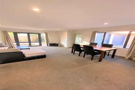 Photo of property in 2/90 Picton Avenue, Riccarton, Christchurch, 8011