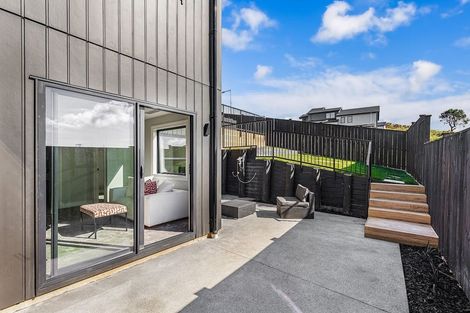 Photo of property in 20 Kikorangi Drive, Wainui, 0992
