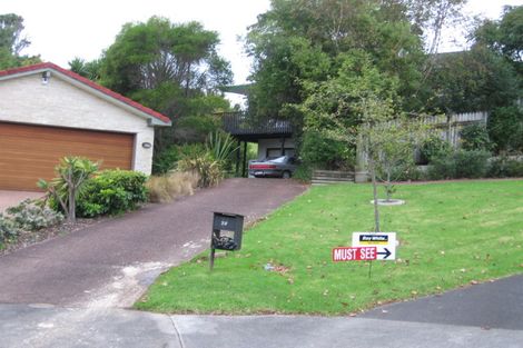 Photo of property in 39 Lastel Place, Shelly Park, Auckland, 2014
