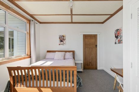 Photo of property in 7b French Street, Moturoa, New Plymouth, 4310