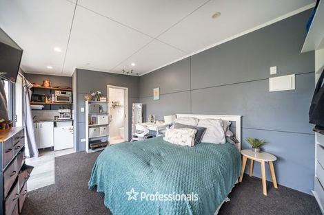 Photo of property in 6 Avonlea Grove, Belmont, Lower Hutt, 5010