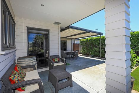 Photo of property in 6 Lardon Place, Frimley, Hastings, 4120