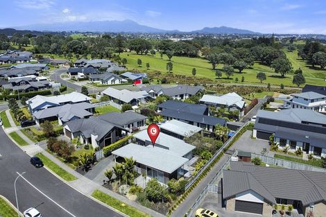 Photo of property in 75 Links Drive, Waiwhakaiho, New Plymouth, 4312