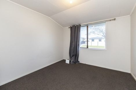 Photo of property in 31 Peter Hall Drive, Kelvin Grove, Palmerston North, 4414