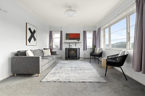 Photo of property in 14 Scotland Terrace, Green Island, Dunedin, 9018