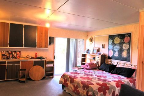 Photo of property in 1101 Queen Street, Thames, 3500