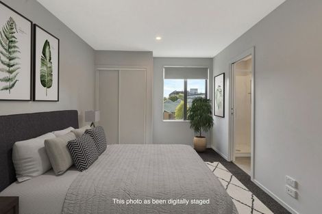 Photo of property in 7/9 Grove Road, Addington, Christchurch, 8024