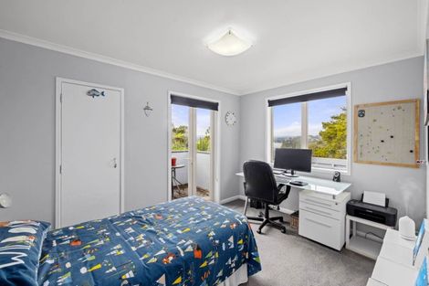 Photo of property in 2 Binnie Street, Paihia, 0200