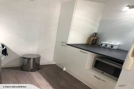 Photo of property in Hobson Court Flats, 64/70u Hobson Street, Thorndon, Wellington, 6011