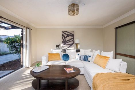 Photo of property in 26 Mauger Drive, Heathcote Valley, Christchurch, 8022