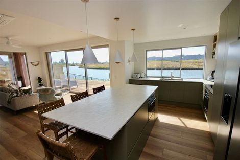 Photo of property in 16 Ngaroma Crescent, Whitianga, 3510
