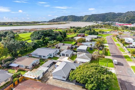 Photo of property in 14 Beach Street, Whakatane, 3120