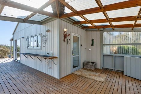 Photo of property in 275 Admiral Road, Admiral Hill, Gladstone, 5883