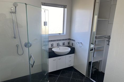 Photo of property in 11 Bannerman Road, Morningside, Auckland, 1022