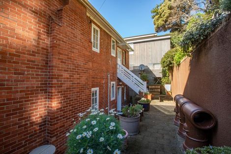Photo of property in 17u2 Oriental Terrace, Oriental Bay, Wellington, 6011
