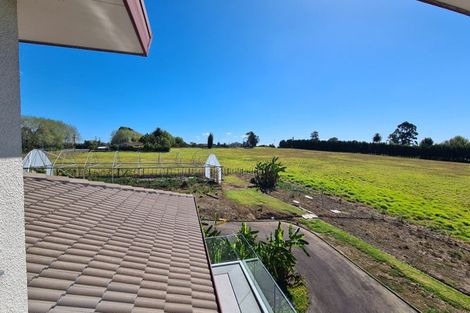 Photo of property in 10 Porterfield Road, Whitford, Howick, 2571