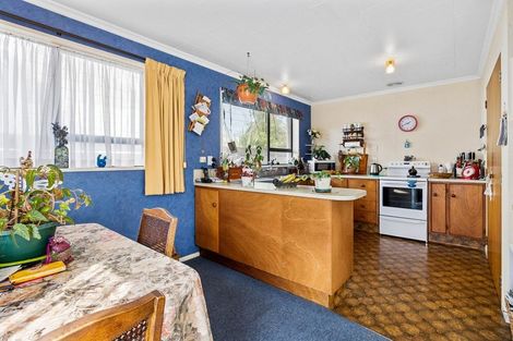 Photo of property in 19 Surrey Street, Hawera, 4610