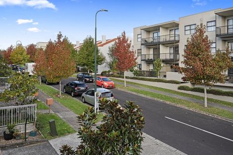 Photo of property in 6/46 Carlos Drive, Flat Bush, Auckland, 2016