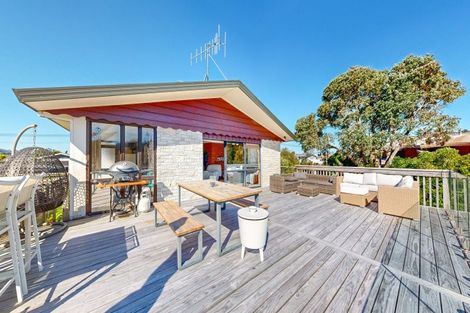 Photo of property in 117a Patuwai Drive, Whangamata, 3620