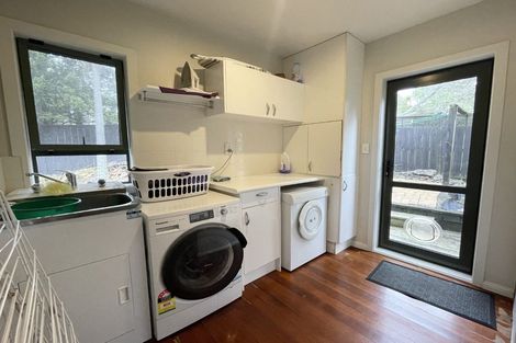 Photo of property in 1/86 Saddleback Rise, Murrays Bay, Auckland, 0630