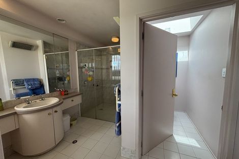 Photo of property in 174 Awamoa Road, Holmes Hill, Oamaru, 9492