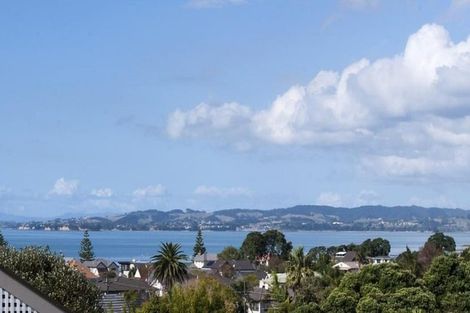 Photo of property in 1/124 Bucklands Beach Road, Bucklands Beach, Auckland, 2012