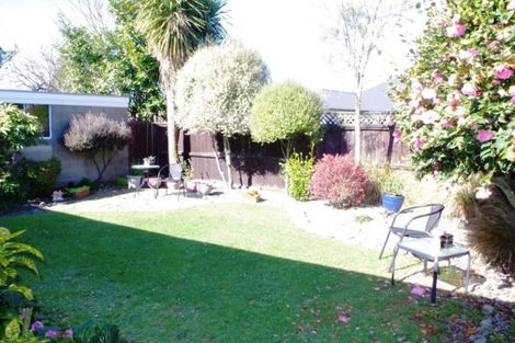 Photo of property in 14 Resolution Place, Bryndwr, Christchurch, 8053
