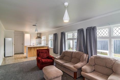 Photo of property in 3 Nathan Avenue, Paraparaumu Beach, Paraparaumu, 5032