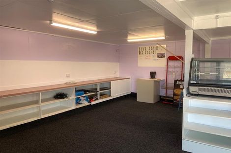 Photo of property in 77 Main Road South, Karoro, Greymouth, 7805