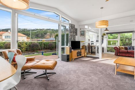 Photo of property in 71 Main Road, Redcliffs, Christchurch, 8081