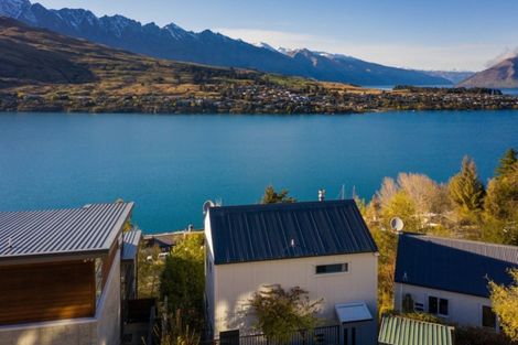 Photo of property in 6a Gum Lane, Queenstown, 9300