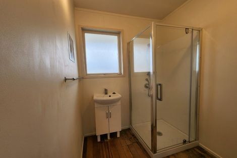 Photo of property in 18 Totara Street, Waiuku, 2123