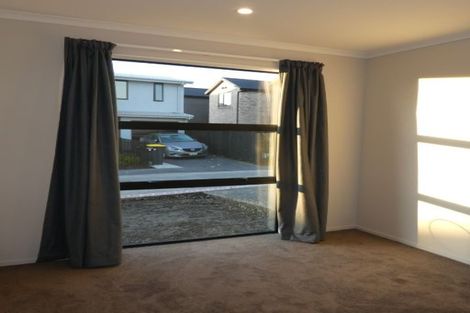 Photo of property in 48 Miromiro Street, Broomfield, Christchurch, 8042