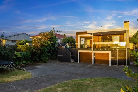 Photo of property in 79 Marine Parade, Paraparaumu Beach, Paraparaumu, 5032