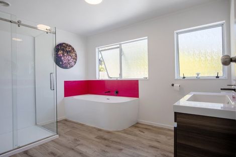 Photo of property in 10 Watts Road, Waipawa, 4210