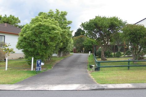 Photo of property in 26 West Harbour Drive, West Harbour, Auckland, 0618