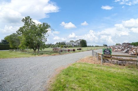 Photo of property in 61 Moore Road, Winton, 9781