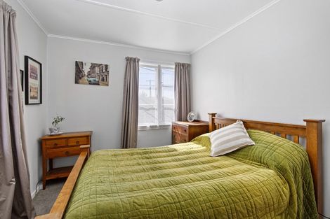 Photo of property in 114 Judd Crescent, Naenae, Lower Hutt, 5011
