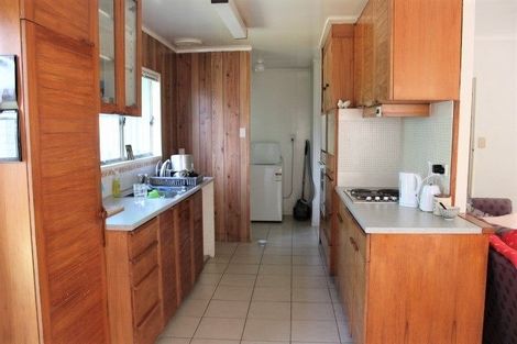 Photo of property in 10 Lynley Place, Pakuranga Heights, Auckland, 2010