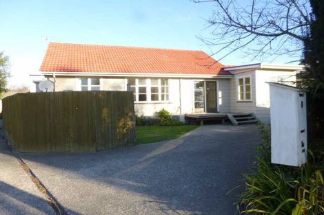Photo of property in 8 Karamu Street, Upper Riccarton, Christchurch, 8041