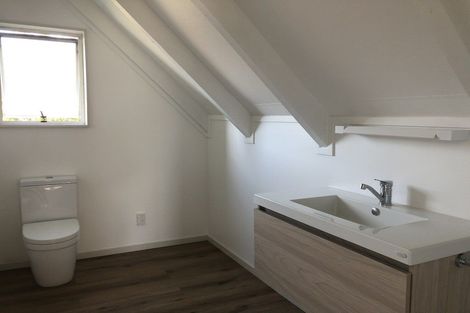 Photo of property in 25 Hunter Crescent, Wanaka, 9305