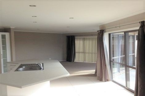 Photo of property in 112 Rowesdale Drive, Ohauiti, Tauranga, 3112