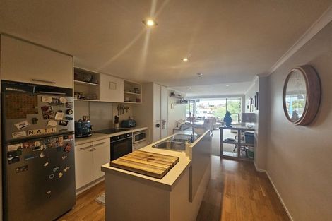 Photo of property in 203/332 Maunganui Road, Mount Maunganui, 3116