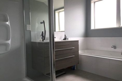 Photo of property in 30 Bradwell Crescent, Halswell, Christchurch, 8025