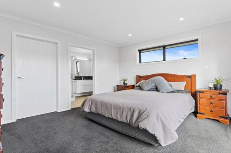 Photo of property in 3 Olive Close, Omokoroa, 3114